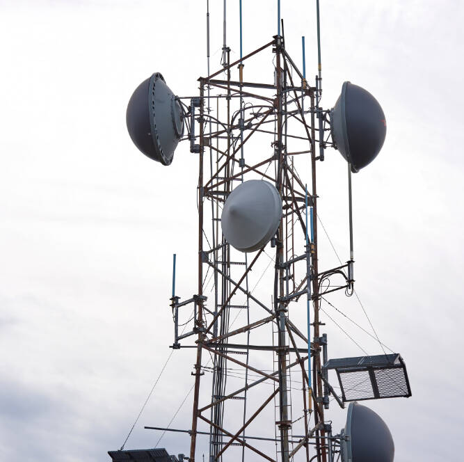 Mast Fabrication & Erection