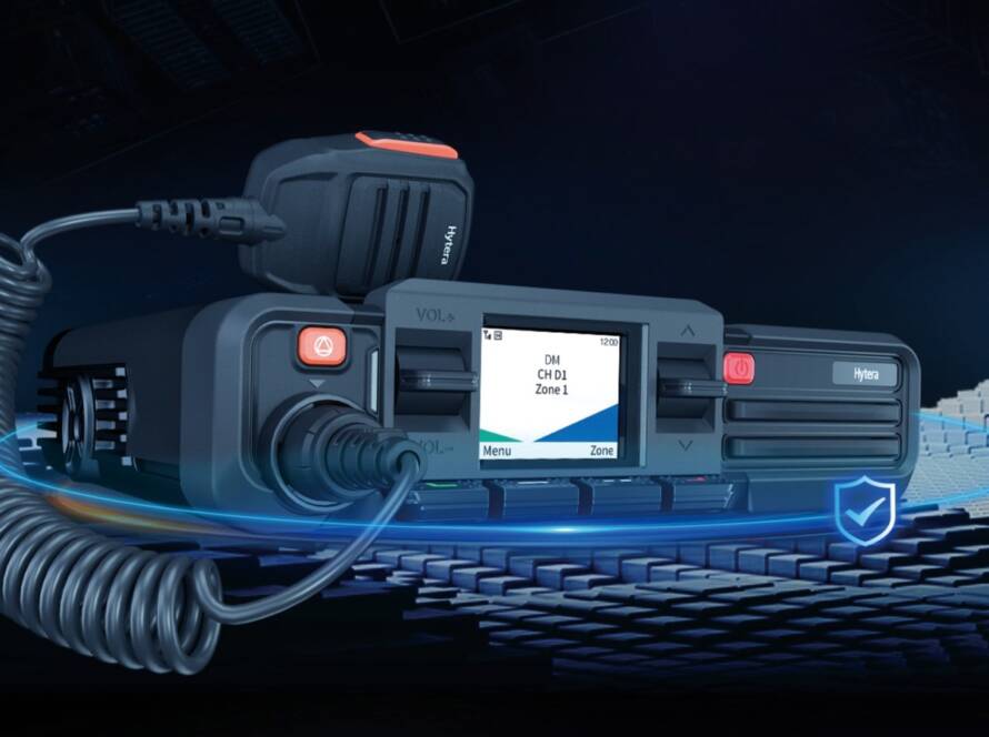 Hytera HM685 Base Radio